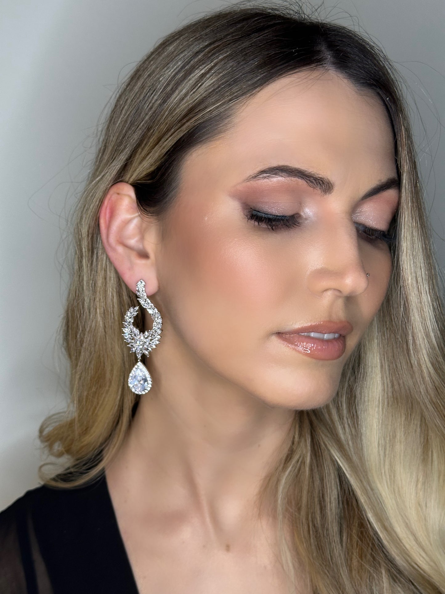 Ioli Earrings