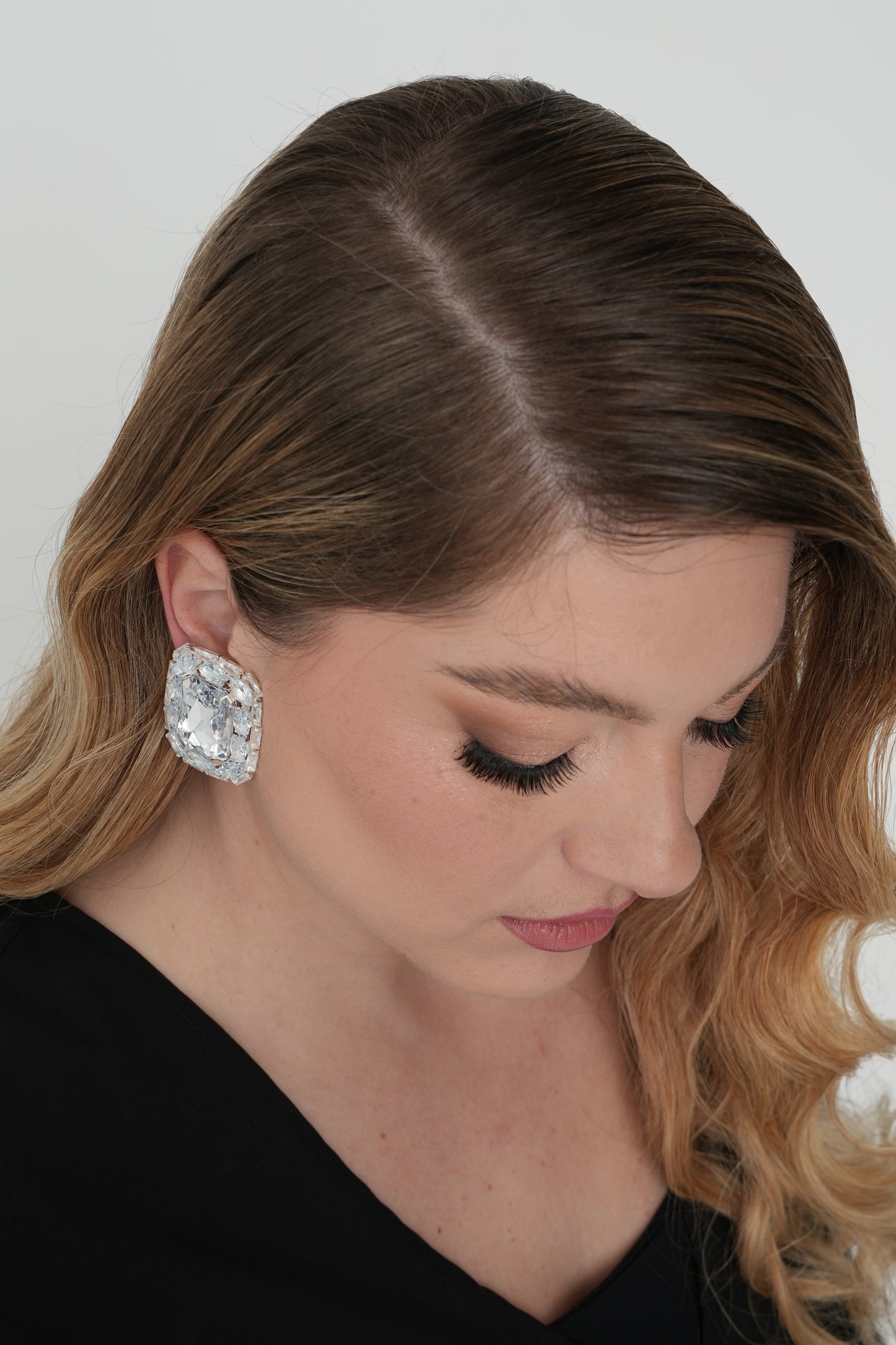 Samantha Large Clip-on Earrings