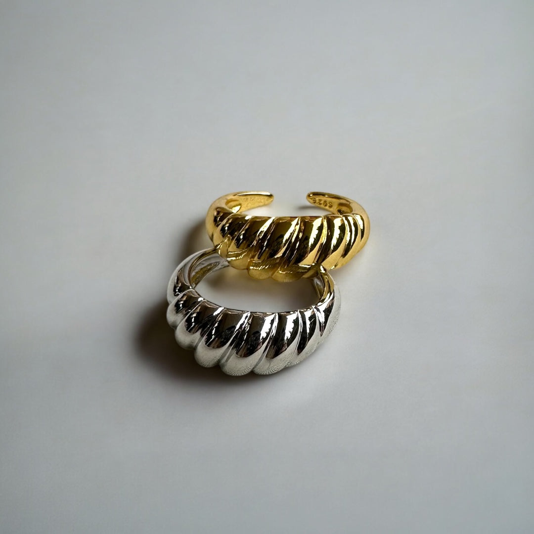 Croissant Ring