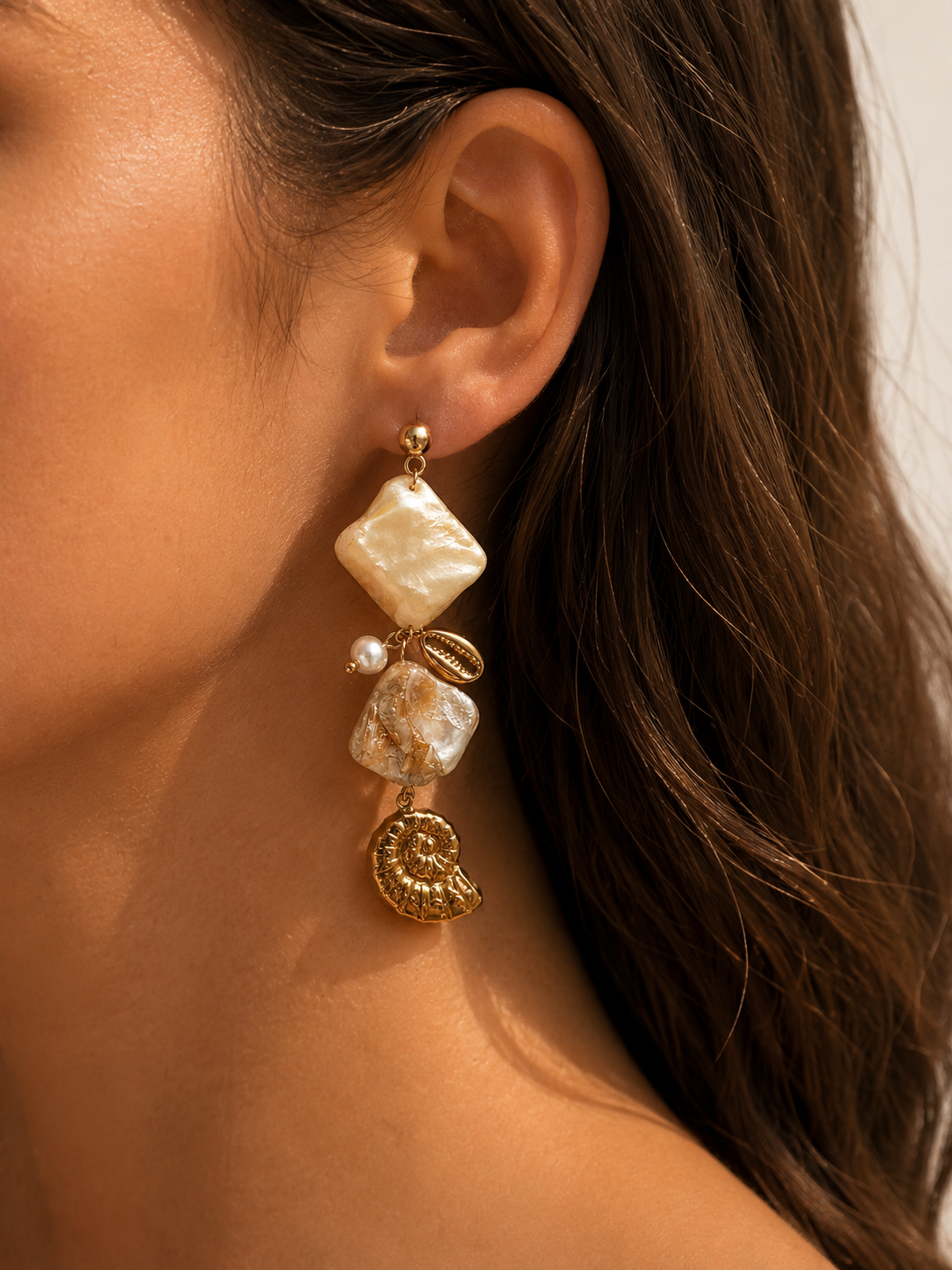Almyra Earrings