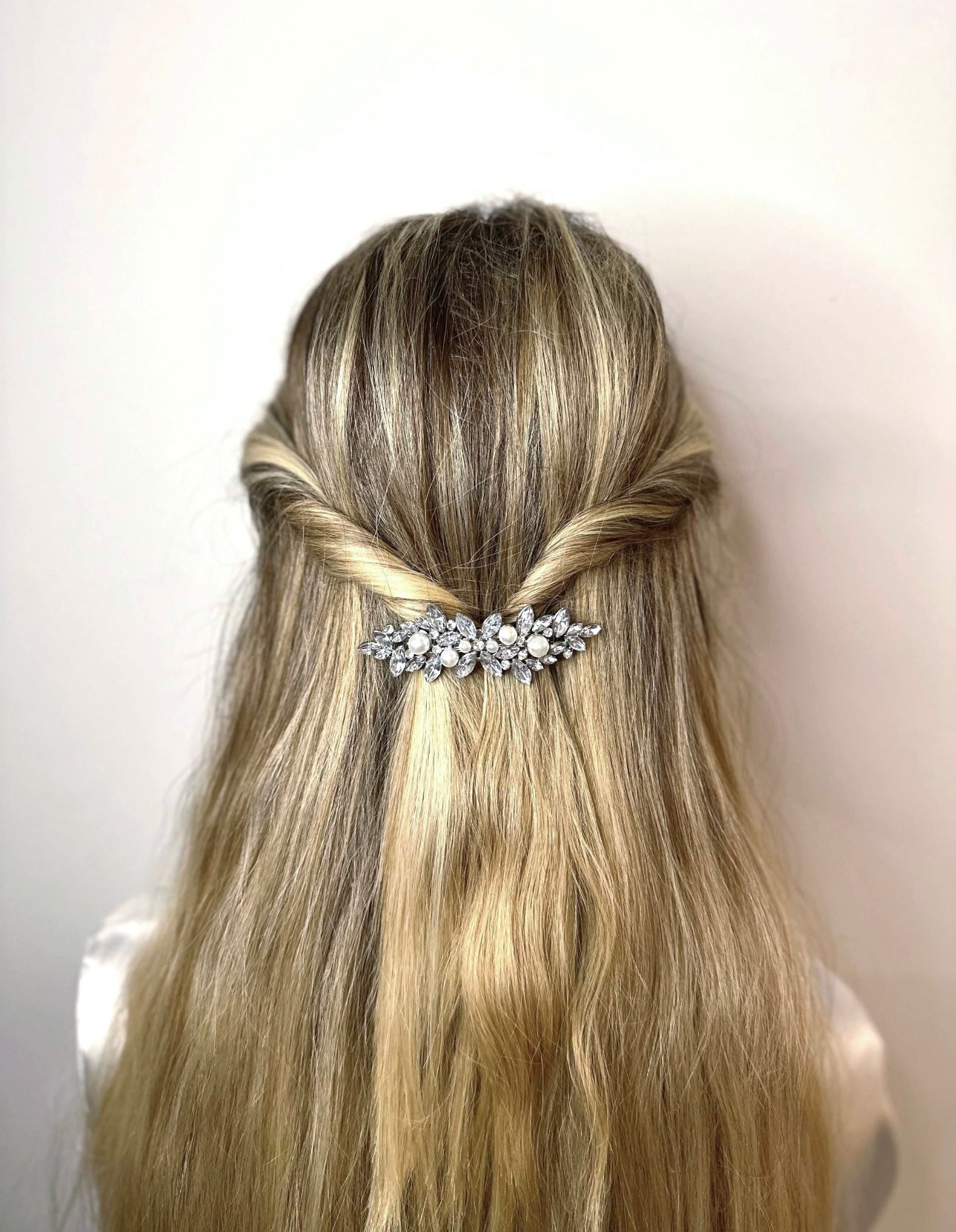 Pearl & Rhinestone Hair Clip