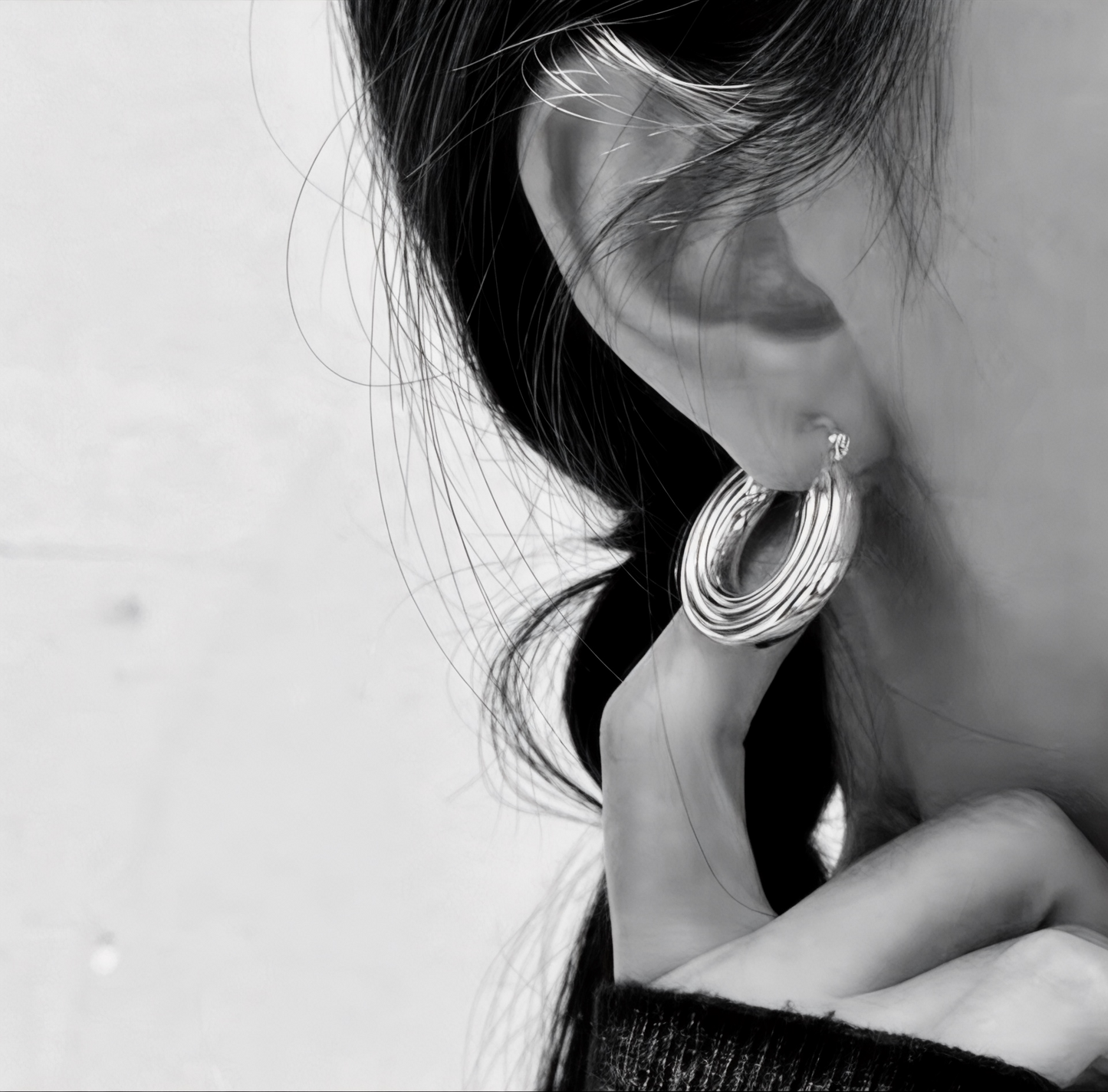Line Hoop Earrings